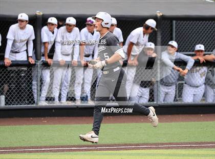 Thumbnail 1 in Harvard-Westlake vs St Francis photogallery.