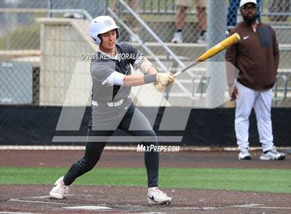 Thumbnail 1 in Harvard-Westlake vs St Francis photogallery.