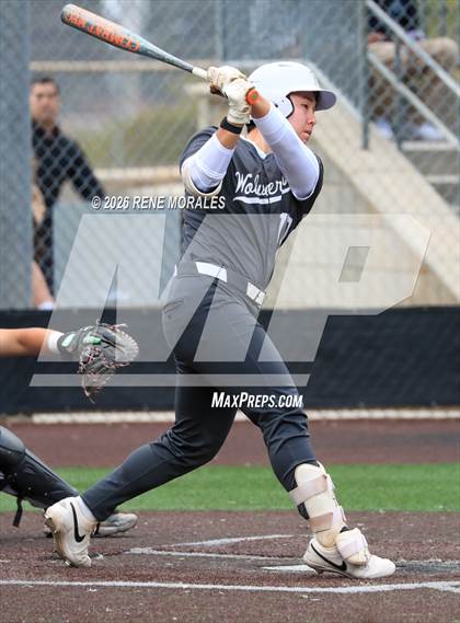 Thumbnail 2 in Harvard-Westlake vs St Francis photogallery.