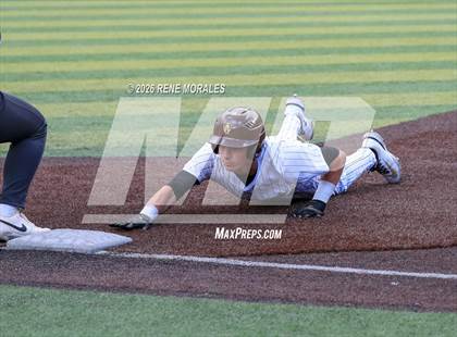 Thumbnail 3 in Harvard-Westlake vs St Francis photogallery.