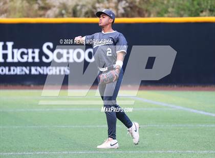 Thumbnail 2 in Harvard-Westlake vs St Francis photogallery.