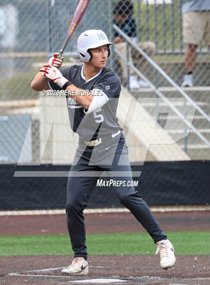 Thumbnail 3 in Harvard-Westlake vs St Francis photogallery.