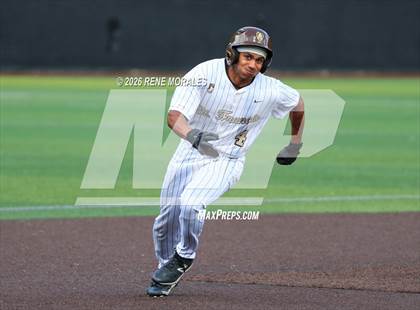 Thumbnail 3 in Harvard-Westlake vs St Francis photogallery.
