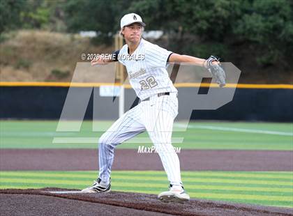 Thumbnail 2 in Harvard-Westlake vs St Francis photogallery.