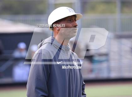Thumbnail 3 in Harvard-Westlake vs St Francis photogallery.