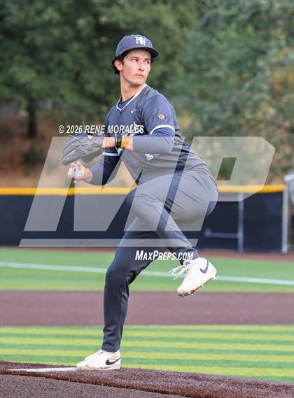 Thumbnail 3 in Harvard-Westlake vs St Francis photogallery.