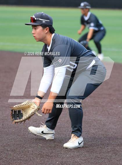 Thumbnail 3 in Harvard-Westlake vs St Francis photogallery.