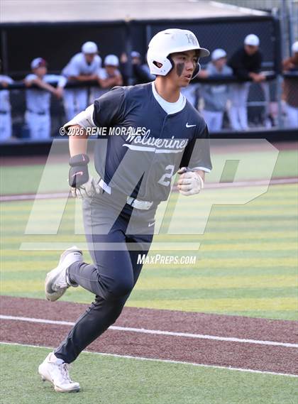 Thumbnail 1 in Harvard-Westlake vs St Francis photogallery.