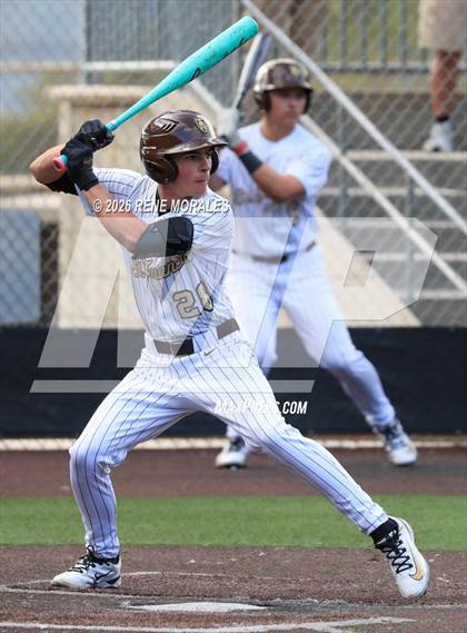 Thumbnail 1 in Harvard-Westlake vs St Francis photogallery.
