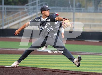 Thumbnail 3 in Harvard-Westlake vs St Francis photogallery.
