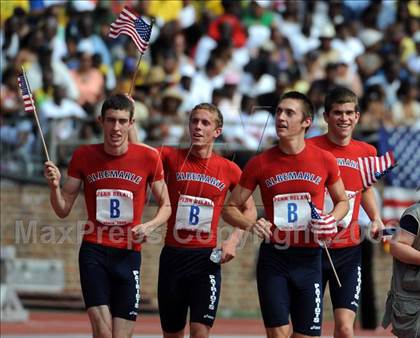 Thumbnail 1 in 115th Penn Relays photogallery.