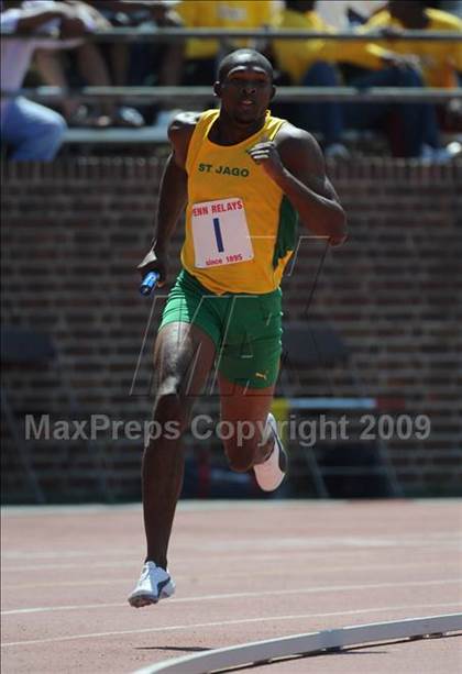Thumbnail 3 in 115th Penn Relays photogallery.