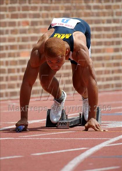 Thumbnail 1 in 115th Penn Relays photogallery.