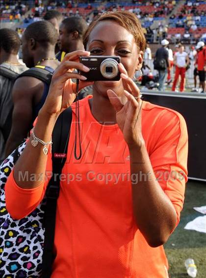 Thumbnail 1 in 115th Penn Relays photogallery.