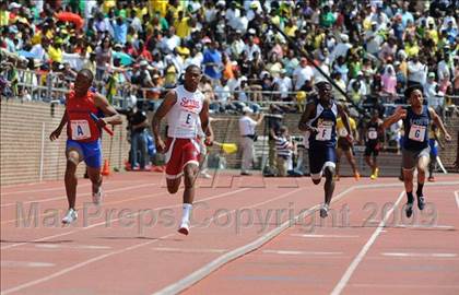 Thumbnail 1 in 115th Penn Relays photogallery.
