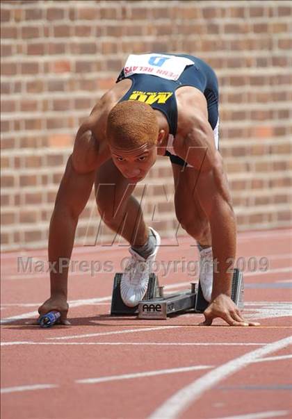 Thumbnail 2 in 115th Penn Relays photogallery.
