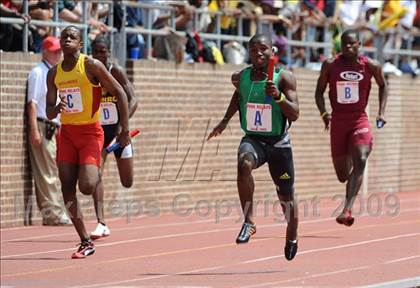Thumbnail 1 in 115th Penn Relays photogallery.