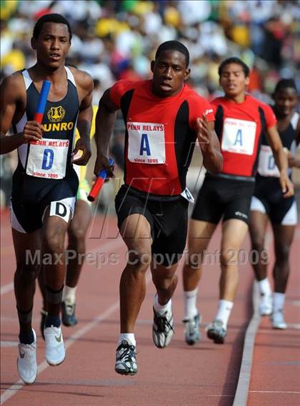 Thumbnail 3 in 115th Penn Relays photogallery.