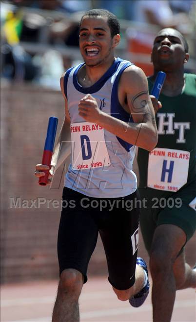 Thumbnail 1 in 115th Penn Relays photogallery.