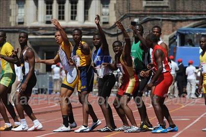 Thumbnail 3 in 115th Penn Relays photogallery.