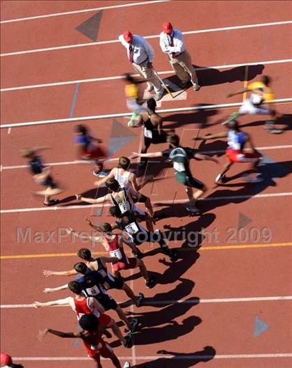 Thumbnail 3 in 115th Penn Relays photogallery.