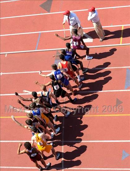 Thumbnail 2 in 115th Penn Relays photogallery.