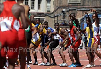 Thumbnail 2 in 115th Penn Relays photogallery.