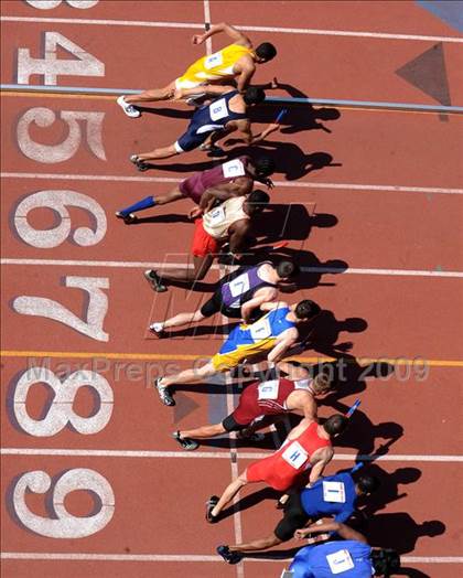 Thumbnail 1 in 115th Penn Relays photogallery.