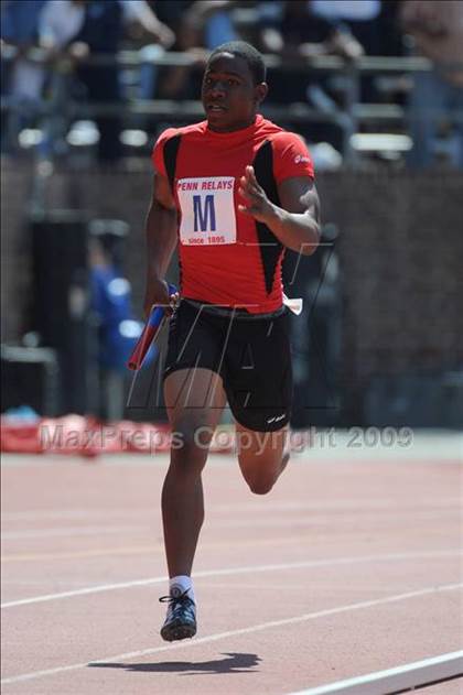 Thumbnail 2 in 115th Penn Relays photogallery.