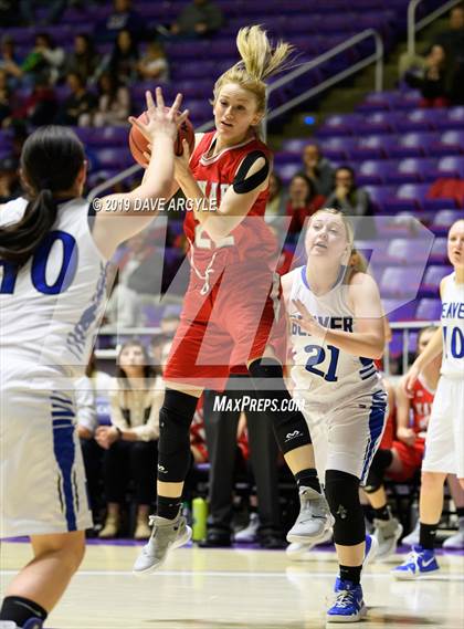 Thumbnail 3 in Kanab vs. Beaver (UHSAA 2A Final) photogallery.