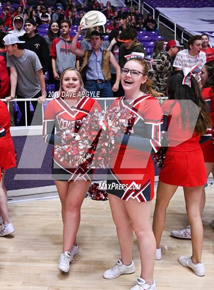 Thumbnail 1 in Kanab vs. Beaver (UHSAA 2A Final) photogallery.
