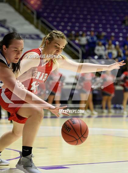 Thumbnail 1 in Kanab vs. Beaver (UHSAA 2A Final) photogallery.