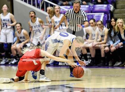 Thumbnail 1 in Kanab vs. Beaver (UHSAA 2A Final) photogallery.