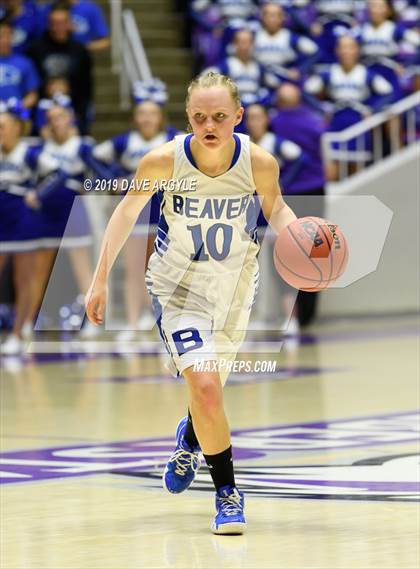 Thumbnail 1 in Kanab vs. Beaver (UHSAA 2A Final) photogallery.
