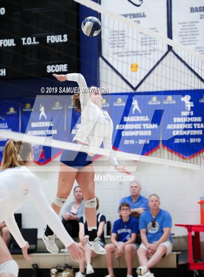 Thumbnail 1 in Alta Loma vs  Louisville (Viewpoint Invitational) photogallery.