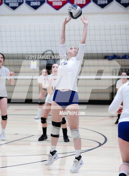 Thumbnail 3 in Alta Loma vs  Louisville (Viewpoint Invitational) photogallery.