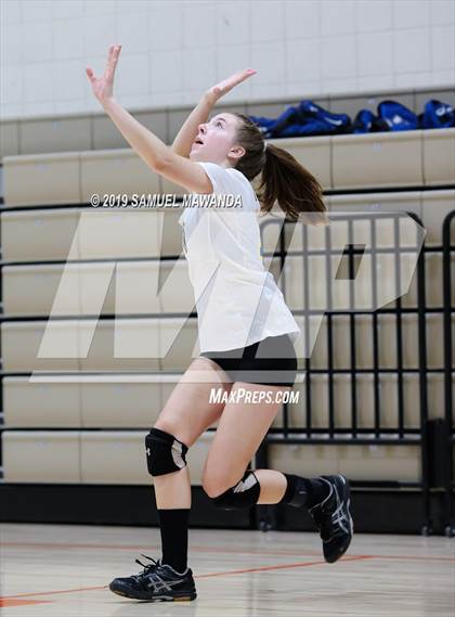 Thumbnail 1 in Alta Loma vs  Louisville (Viewpoint Invitational) photogallery.