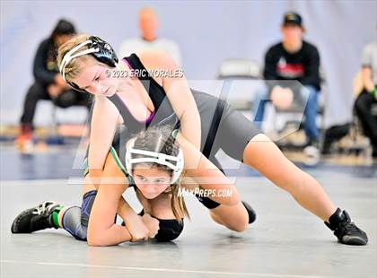 Thumbnail 2 in Queen of the Realm (Finals) photogallery.