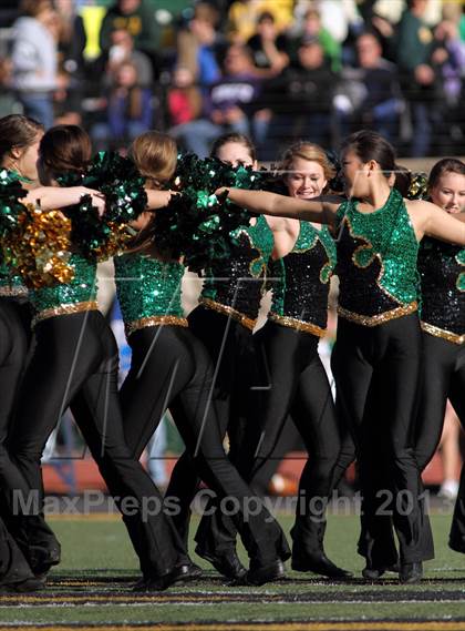 Thumbnail 1 in Blue Valley vs. South (KSHSAA Class 5A Final) photogallery.
