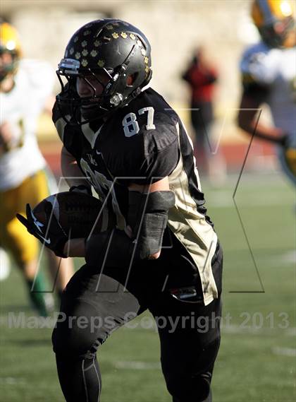 Thumbnail 1 in Blue Valley vs. South (KSHSAA Class 5A Final) photogallery.