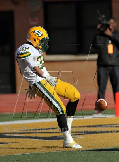 Thumbnail 1 in Blue Valley vs. South (KSHSAA Class 5A Final) photogallery.