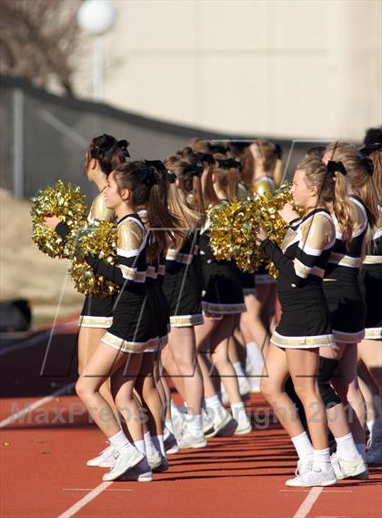 Thumbnail 2 in Blue Valley vs. South (KSHSAA Class 5A Final) photogallery.