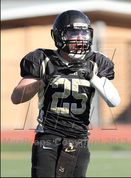 Thumbnail 1 in Blue Valley vs. South (KSHSAA Class 5A Final) photogallery.