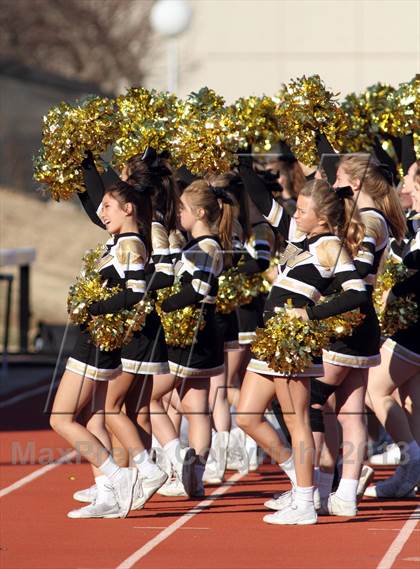 Thumbnail 3 in Blue Valley vs. South (KSHSAA Class 5A Final) photogallery.