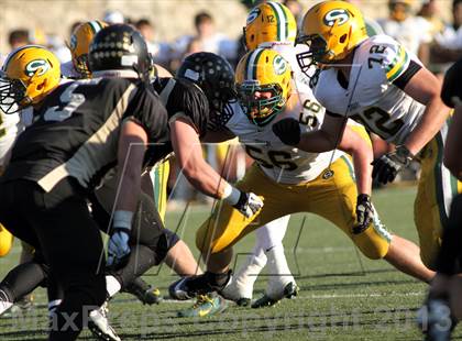 Thumbnail 3 in Blue Valley vs. South (KSHSAA Class 5A Final) photogallery.