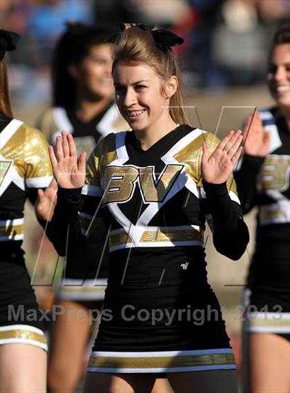 Thumbnail 1 in Blue Valley vs. South (KSHSAA Class 5A Final) photogallery.