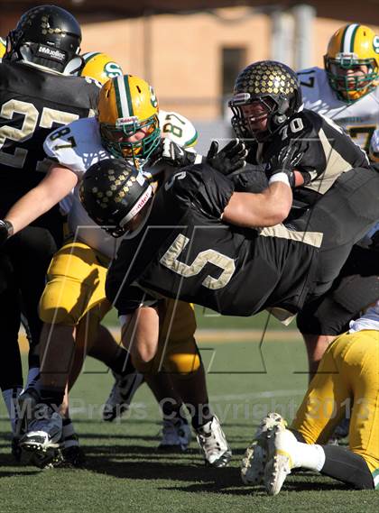 Thumbnail 2 in Blue Valley vs. South (KSHSAA Class 5A Final) photogallery.