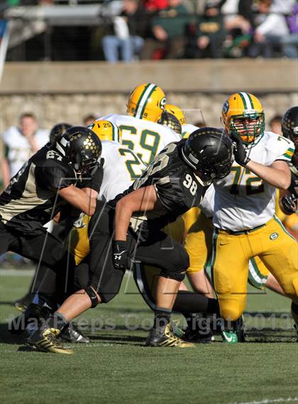 Thumbnail 1 in Blue Valley vs. South (KSHSAA Class 5A Final) photogallery.