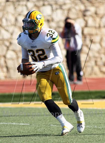 Thumbnail 2 in Blue Valley vs. South (KSHSAA Class 5A Final) photogallery.