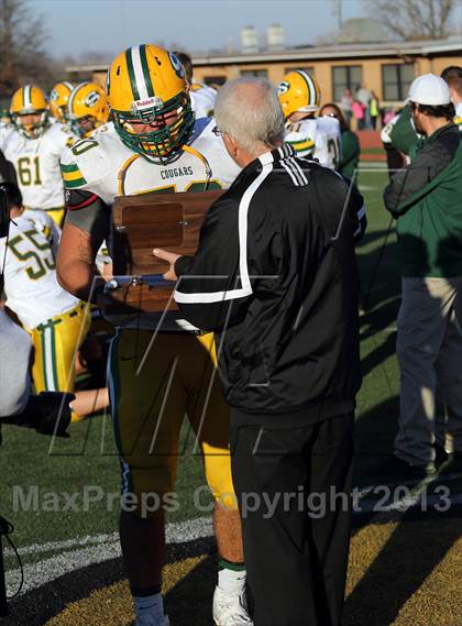 Thumbnail 3 in Blue Valley vs. South (KSHSAA Class 5A Final) photogallery.